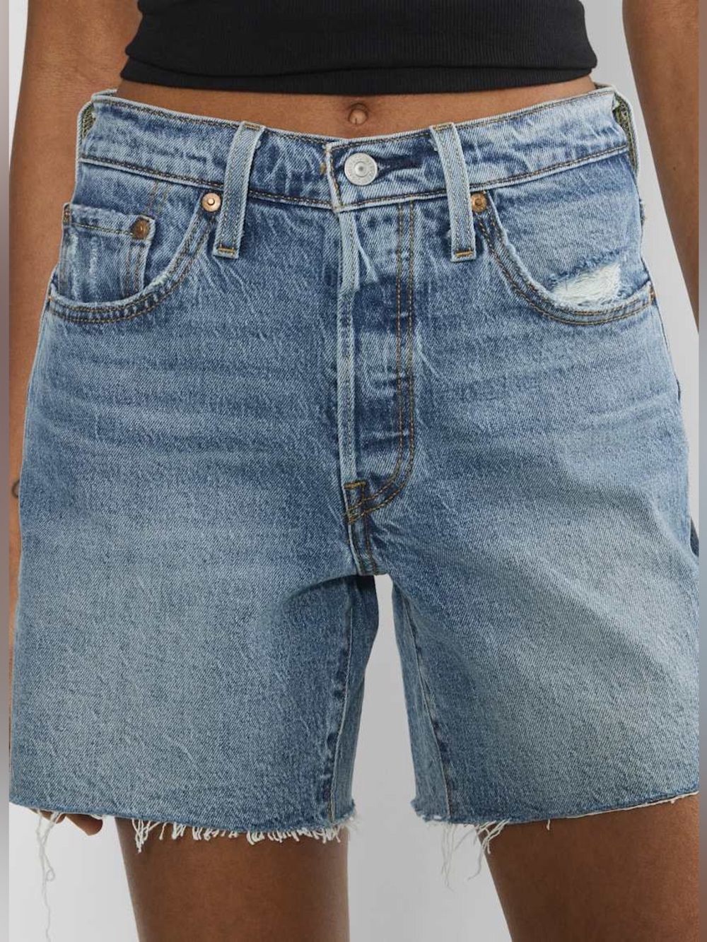 NWT Levi's 501 High Rise Mid Thigh Jean Short size 24